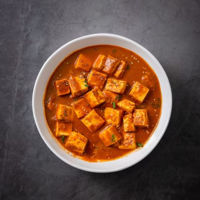 Paneer Makhani.